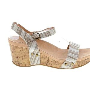 Abella Women Tan Striped Sandal Excellent Condition Wedge w Adjustable Strap 9.5